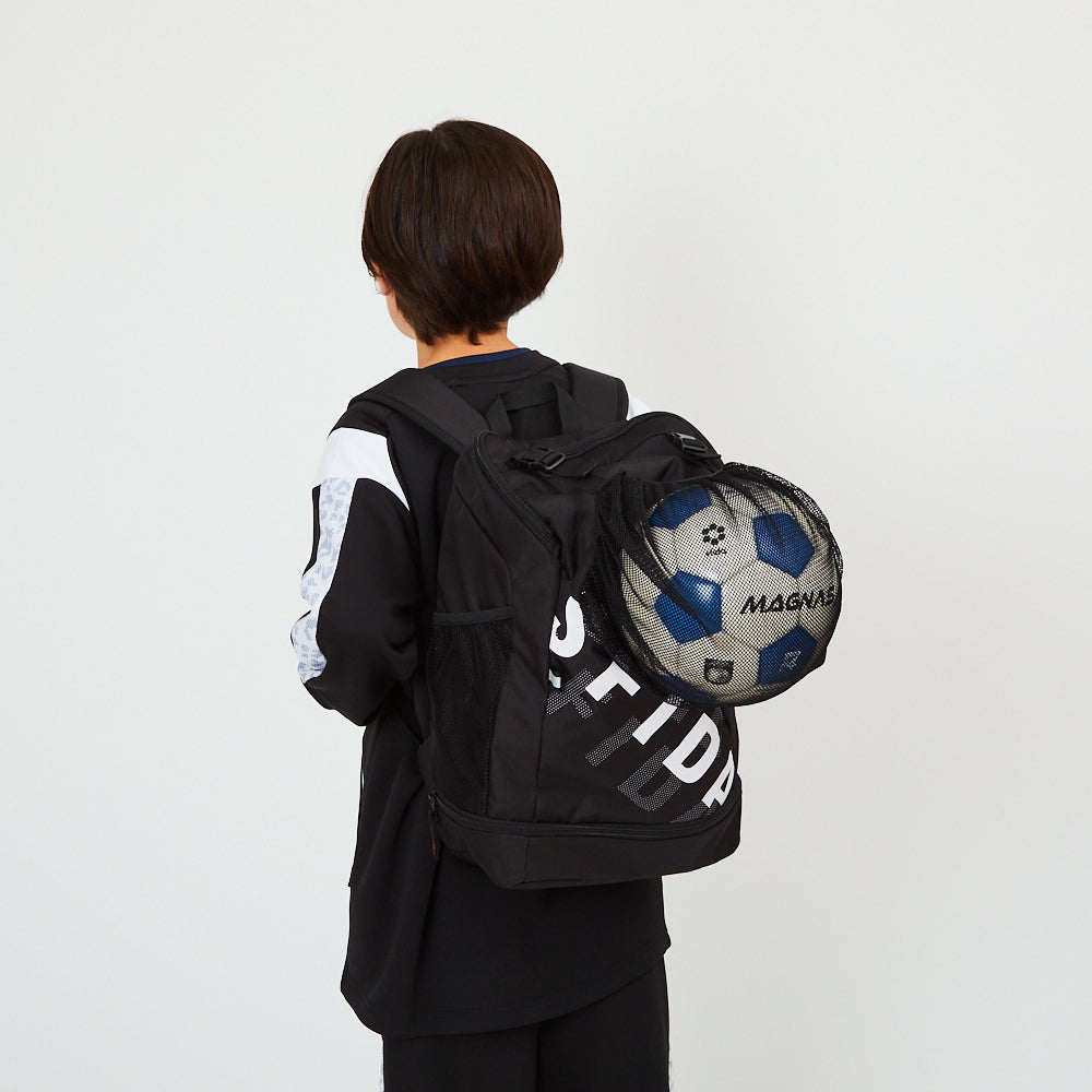 サッカーボールが入れられるリュック 佳