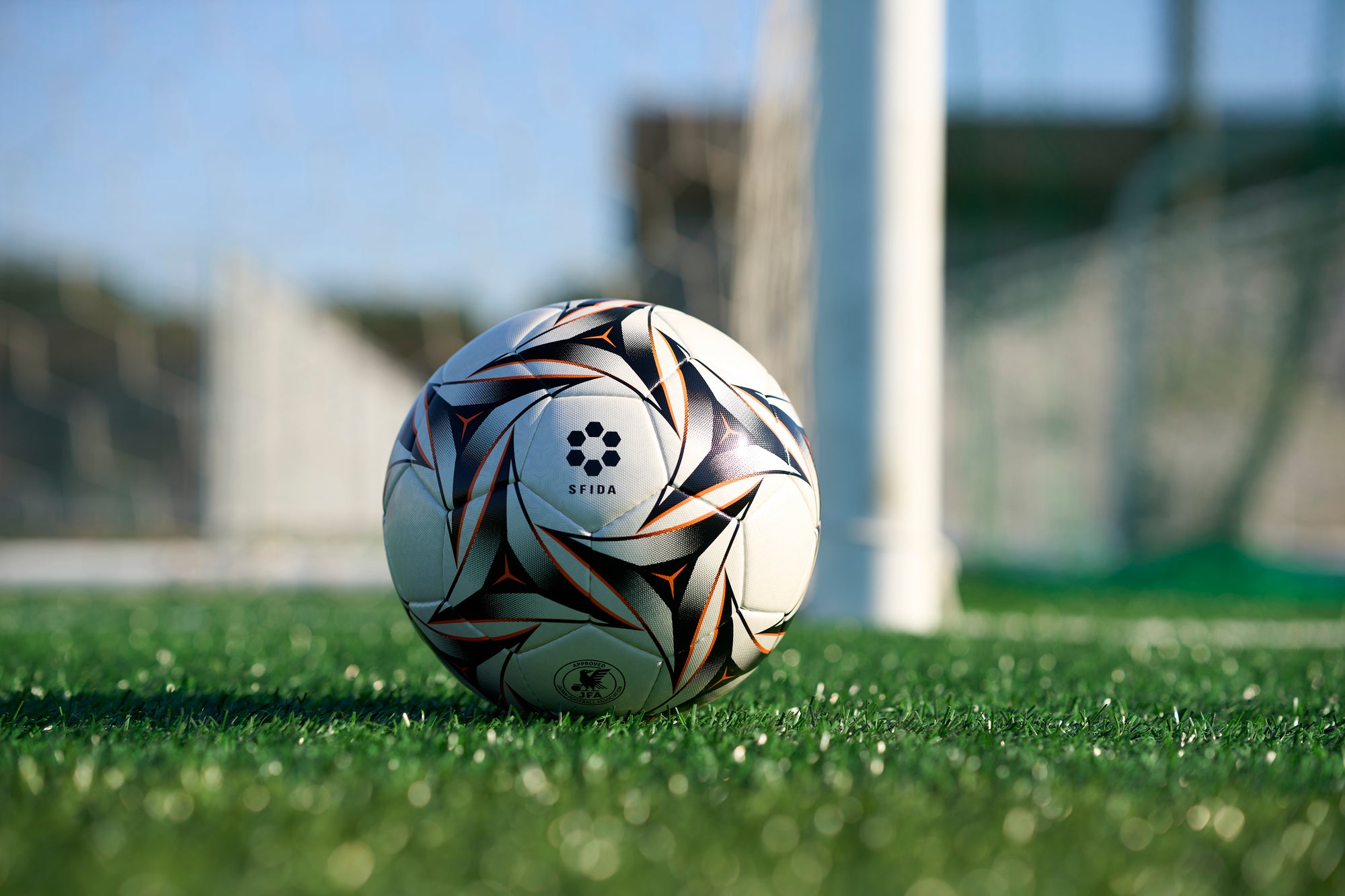 DIESEL サッカーボール　手縫い　SFIDA 小さくても本格派！手縫いサッカーボール