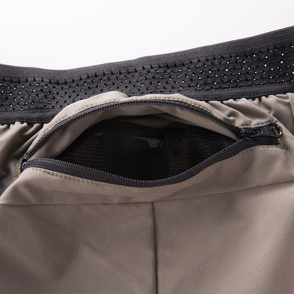 SOFTSHELL スプリングショーツ
