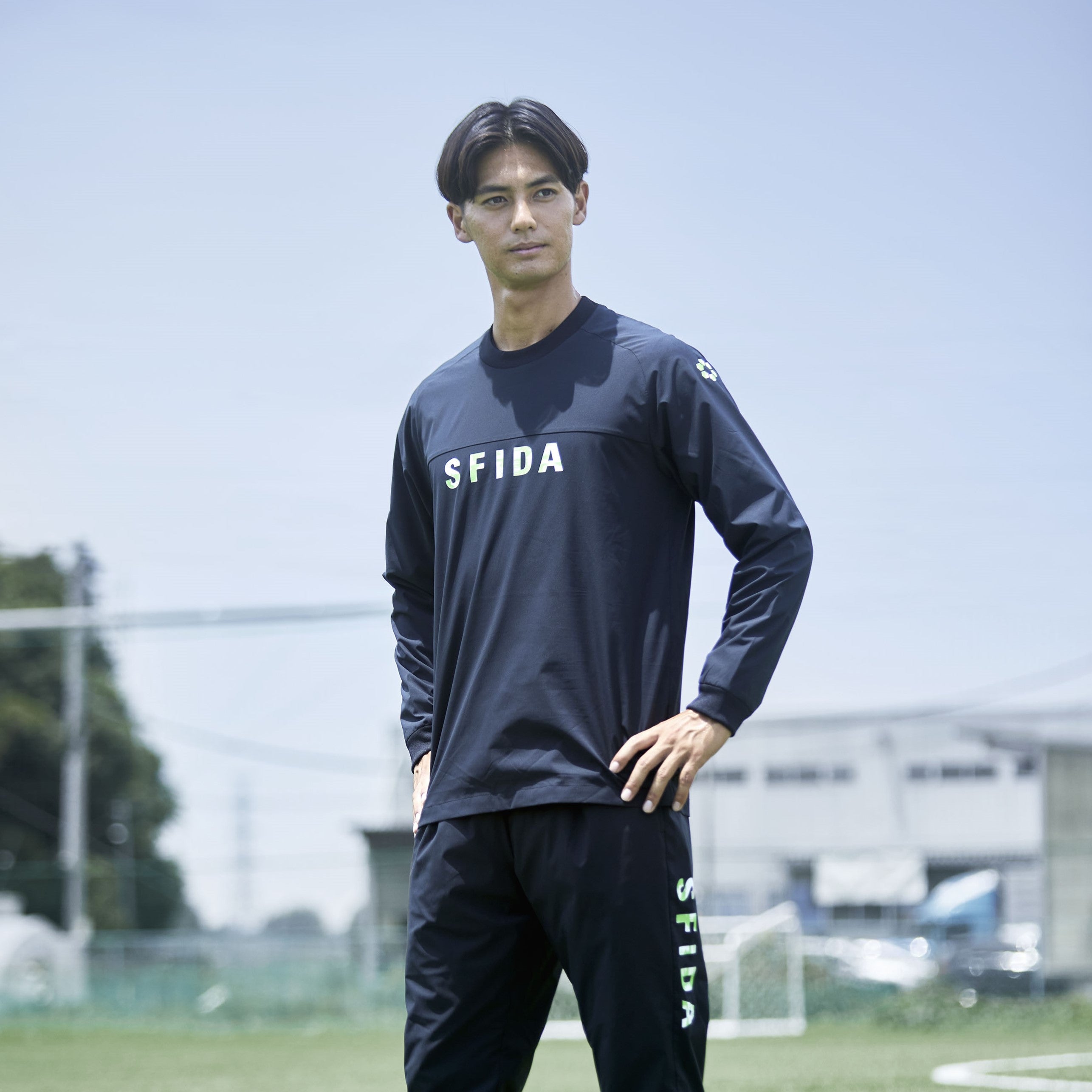 裏メッシュストレッチウインドクルートップ – SFIDA Online Store