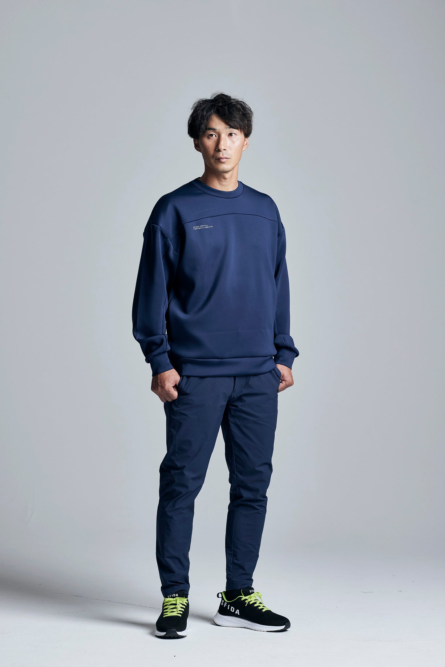 WARM PES スウェットクルー